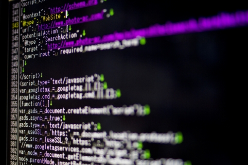 プログラミングコードが書かれた画像
